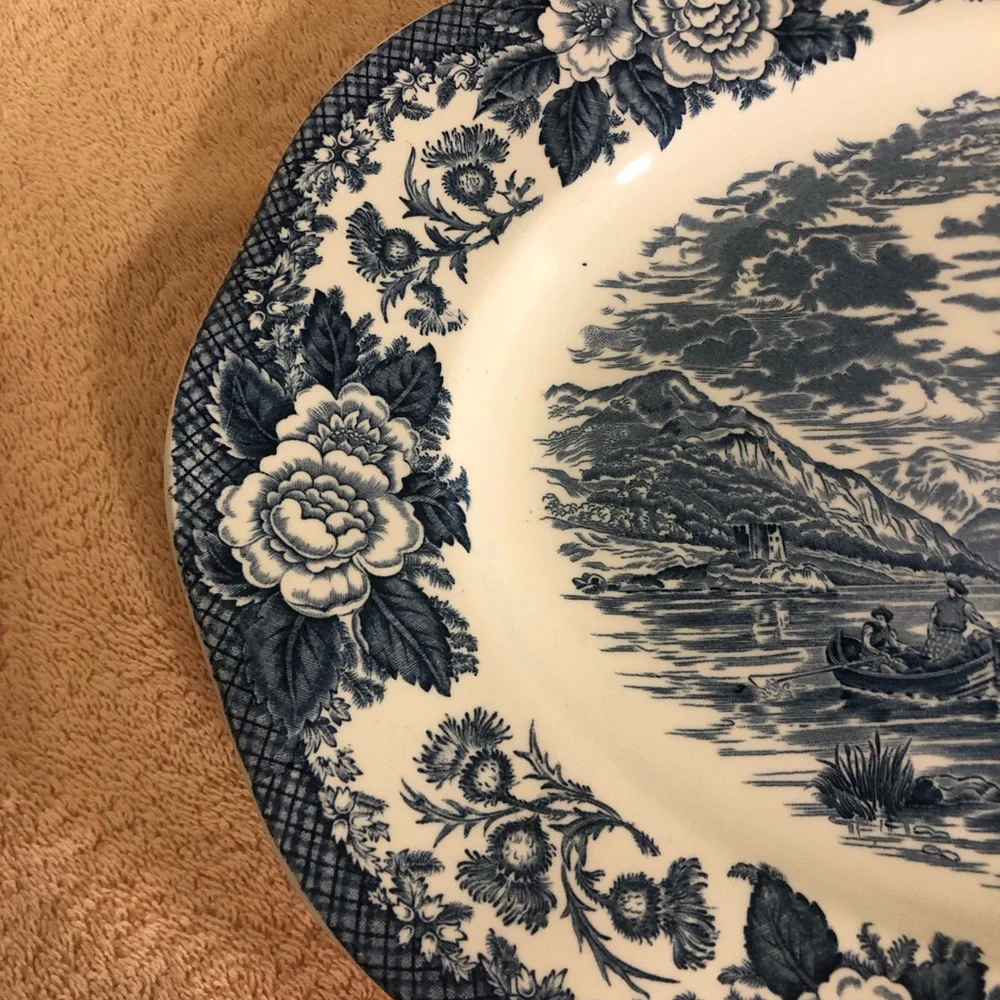 Vintage Lochs of Scotland Royal Warwick 14” Oval Platter Loch Fine